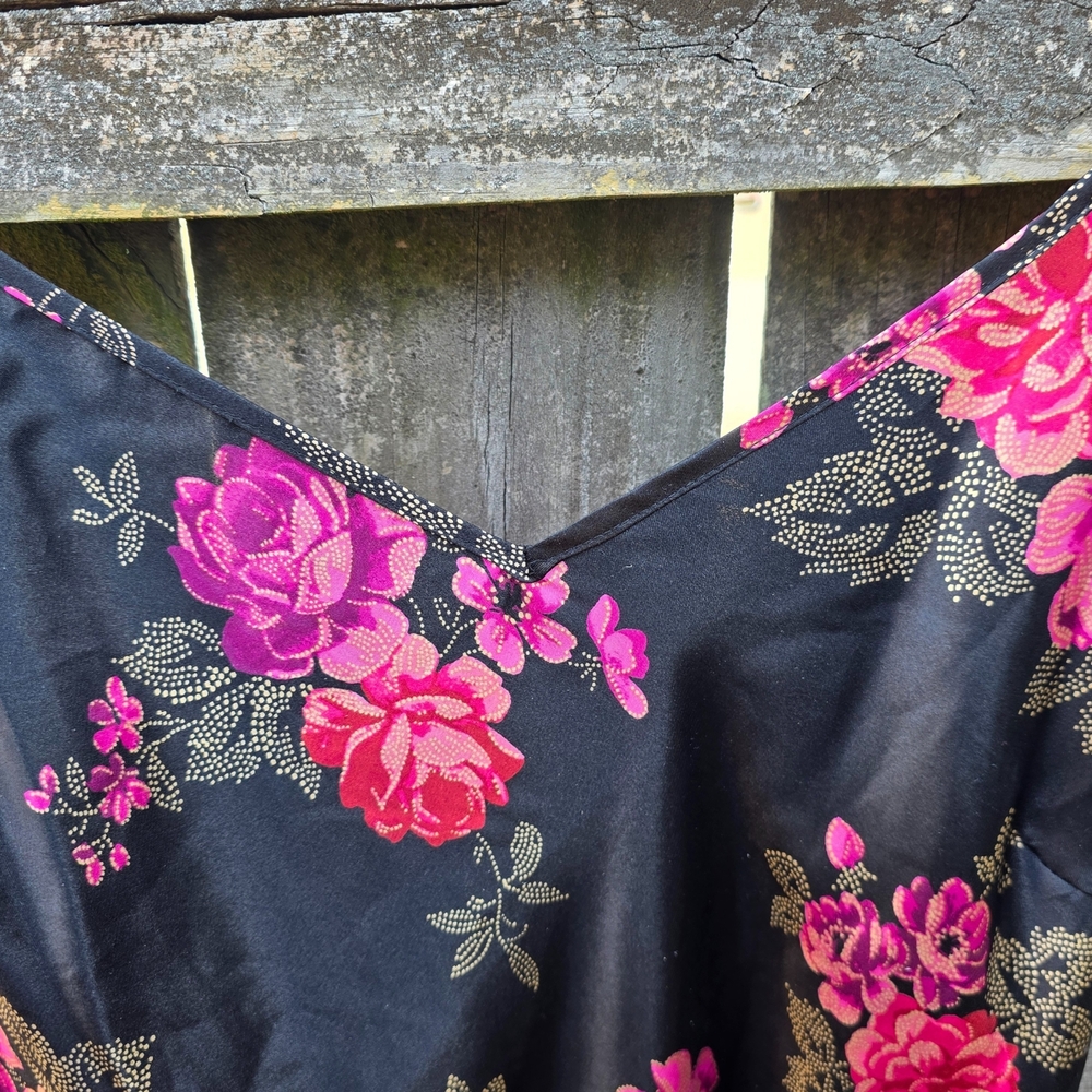 Morgan Taylor Black and Pink Floral Women's Robe Set L/XL - Picture 11 of 14
